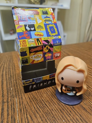 Funko phoebe friends mcdonalds - funko,